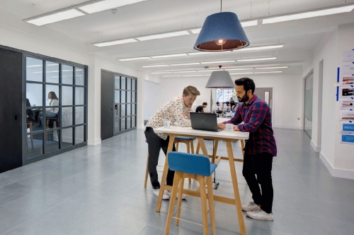 Are Desks Getting Smaller or Bigger with Agile Working?